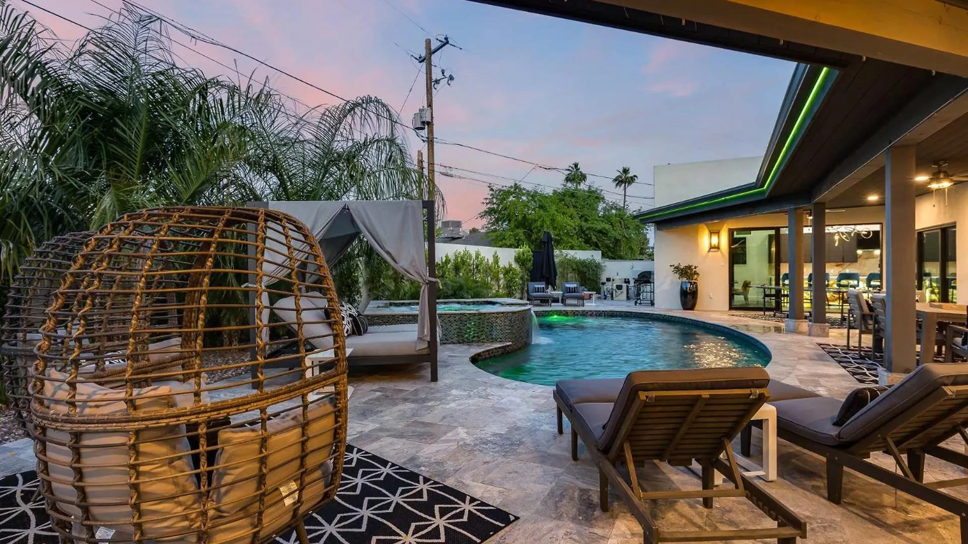 Holiday home 75th Place Home - Luxe Pool Spa Walk to Old Town Scottsdale