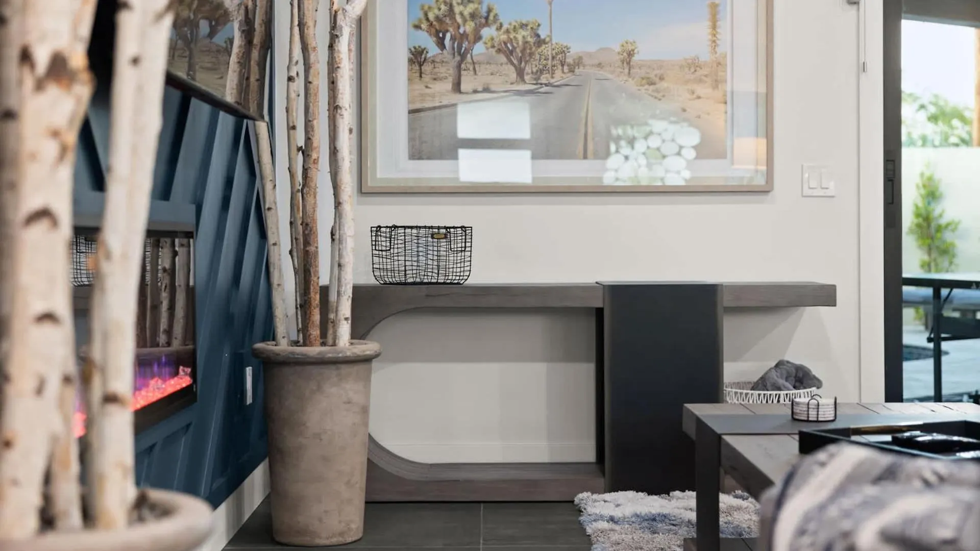75th Place Home - Luxe Pool Spa Walk to Old Town Scottsdale