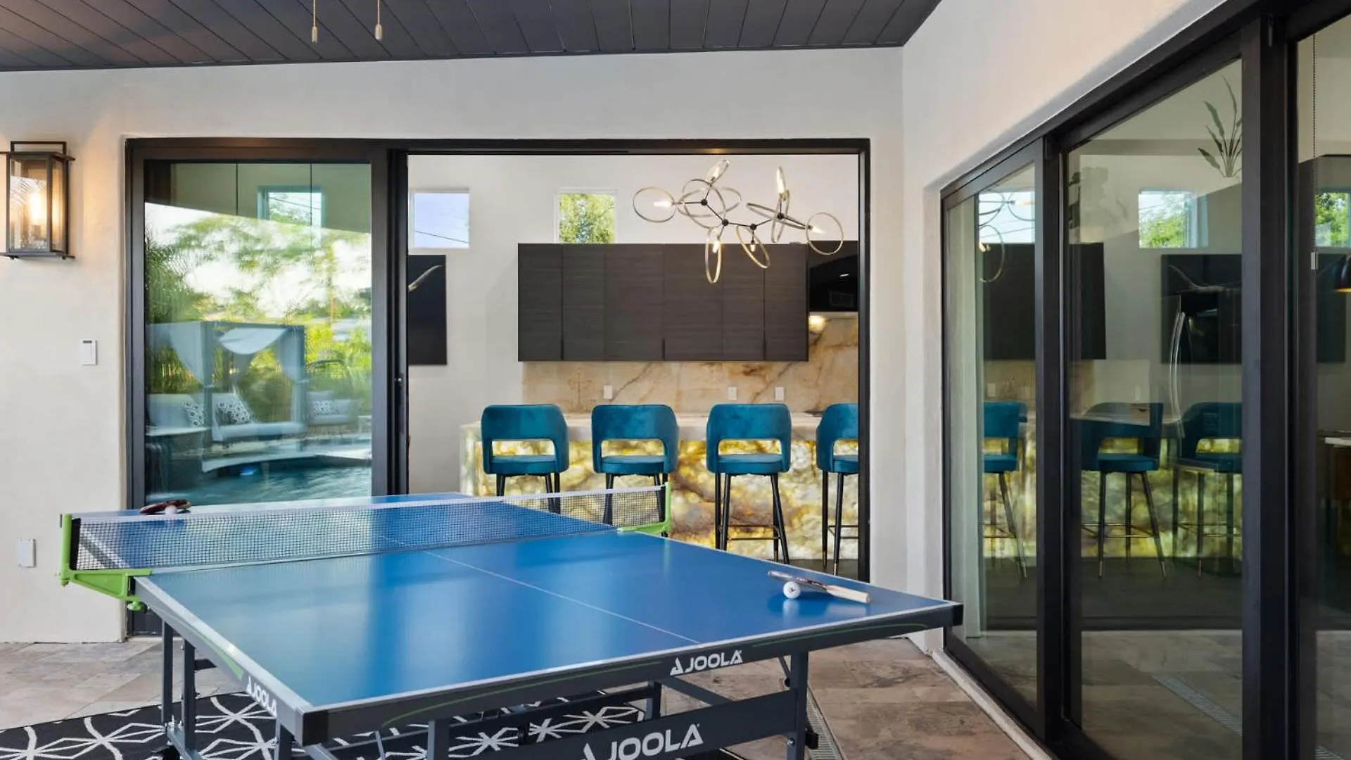 75th Place Home - Luxe Pool Spa Walk to Old Town Scottsdale United States
