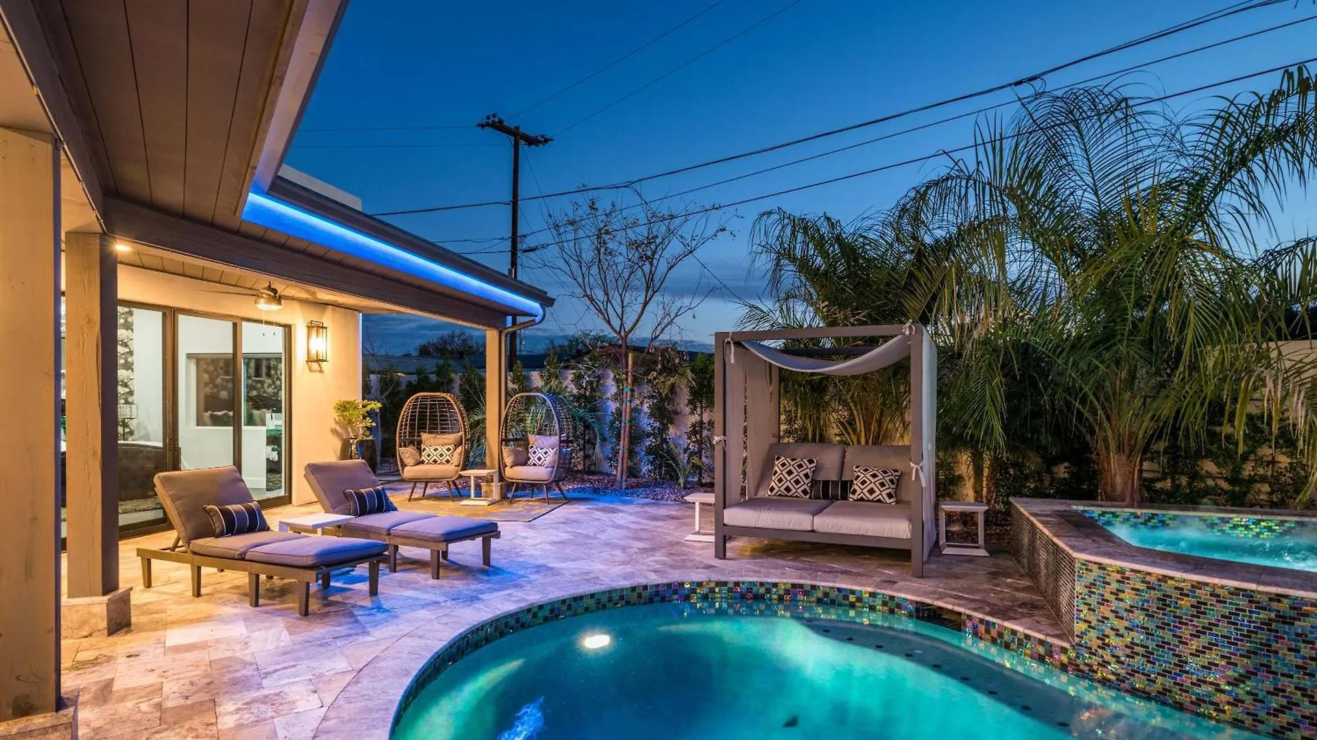 Holiday home 75th Place Home - Luxe Pool Spa Walk to Old Town Scottsdale