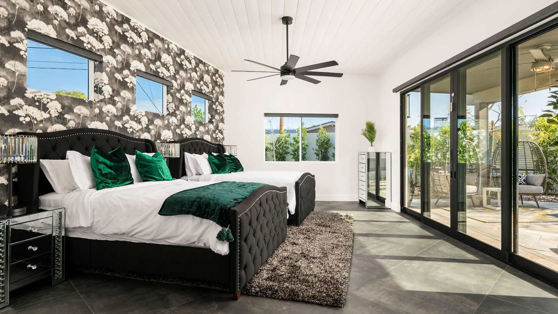 Holiday home 75th Place Home - Luxe Pool Spa Walk to Old Town Scottsdale